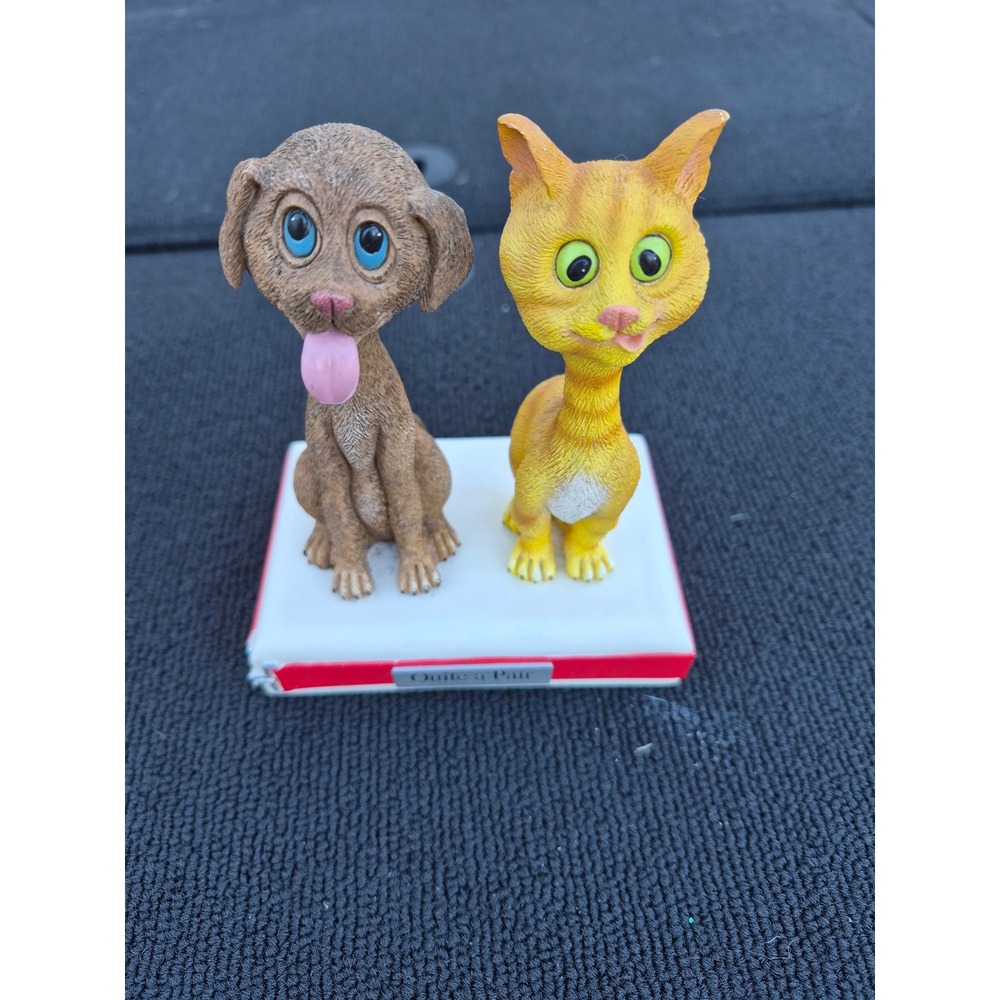 Twisted Whiskers Quite a Pair Dog Cat Figurine American Greeting Resin Y2k Retro